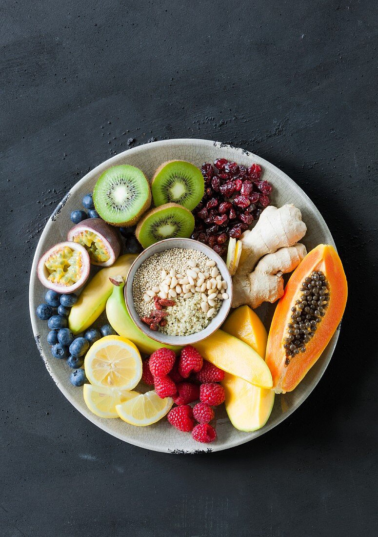 Superfoods (fruit, nuts and grains)