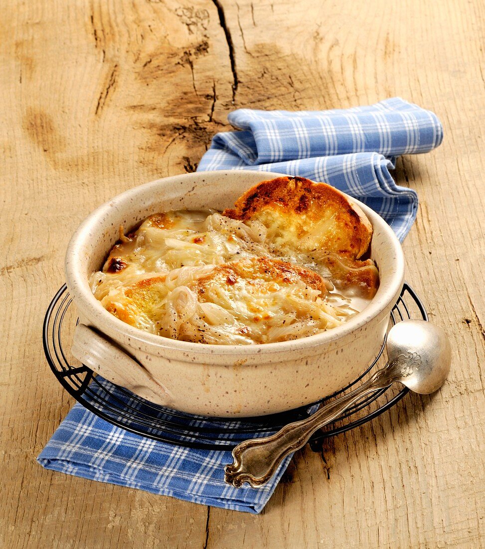 Onion soup with toasted cheese croute