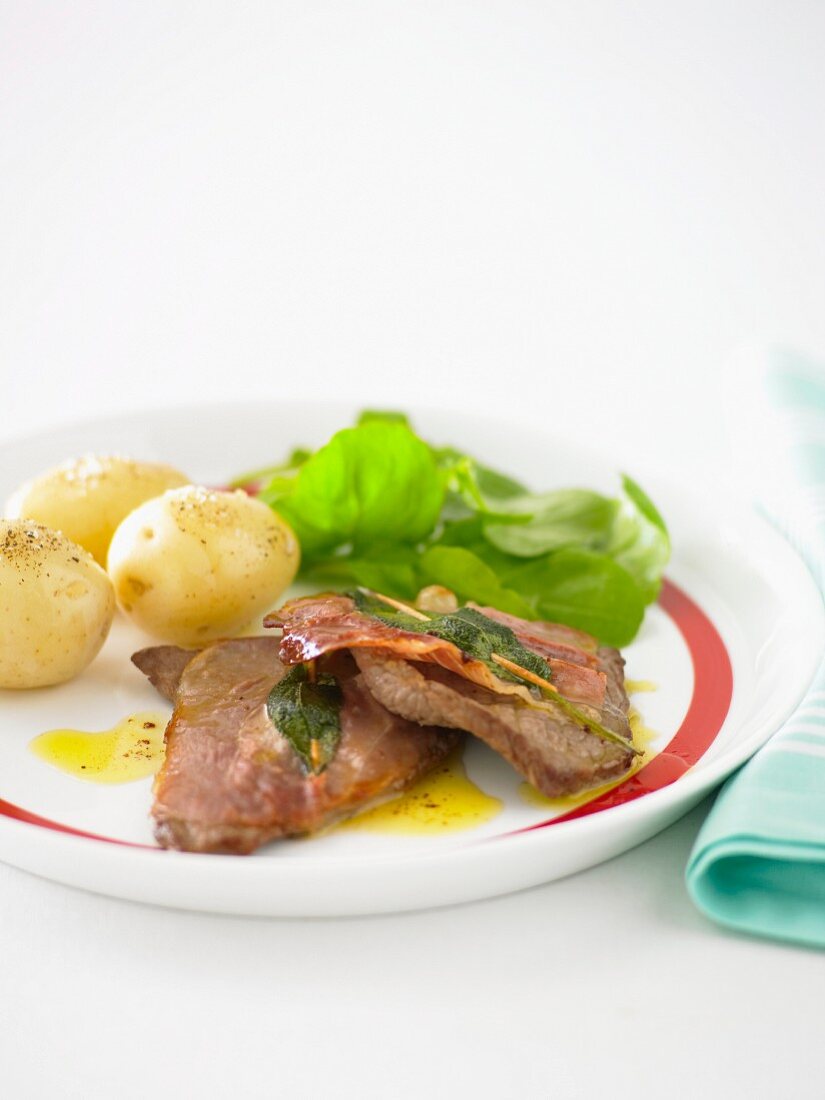 Saltimbocca with potatoes