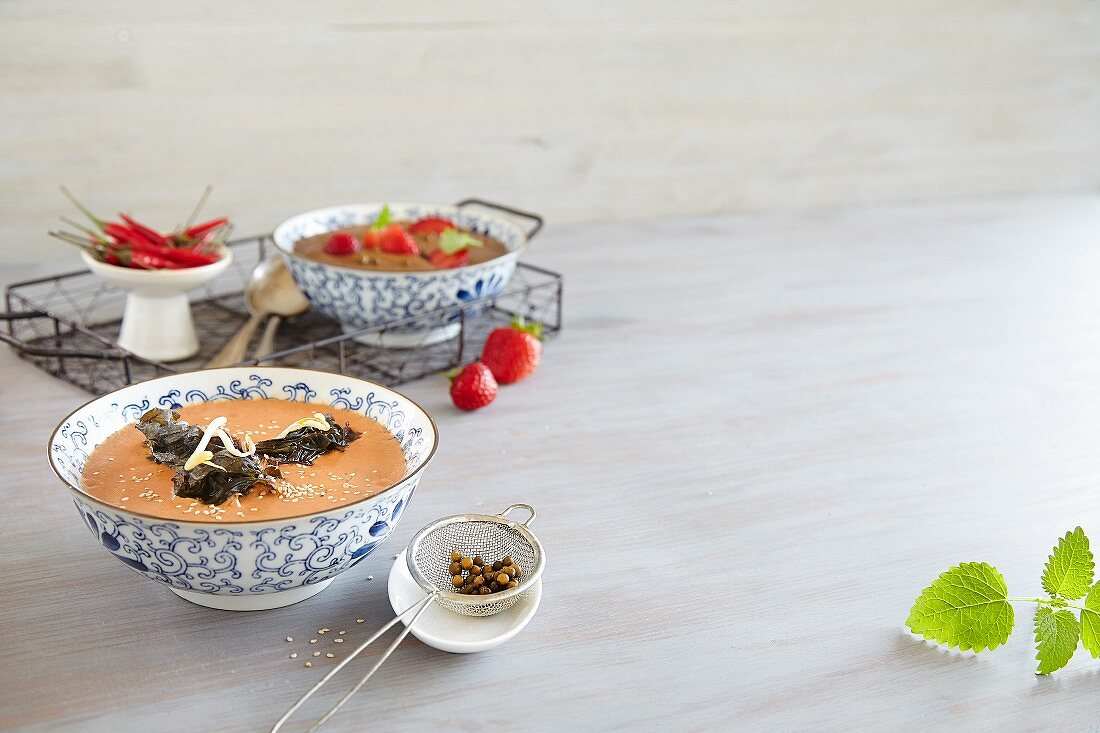 Tomato soup with algae