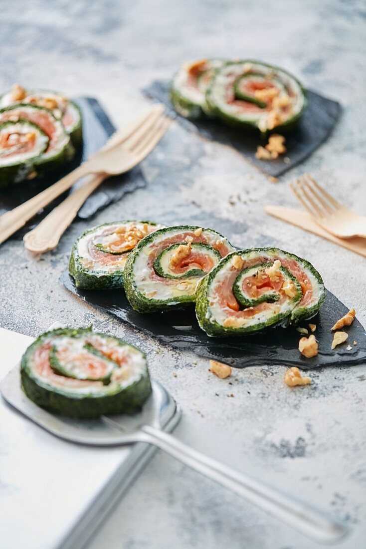 Spinach and salmon roulade with walnuts