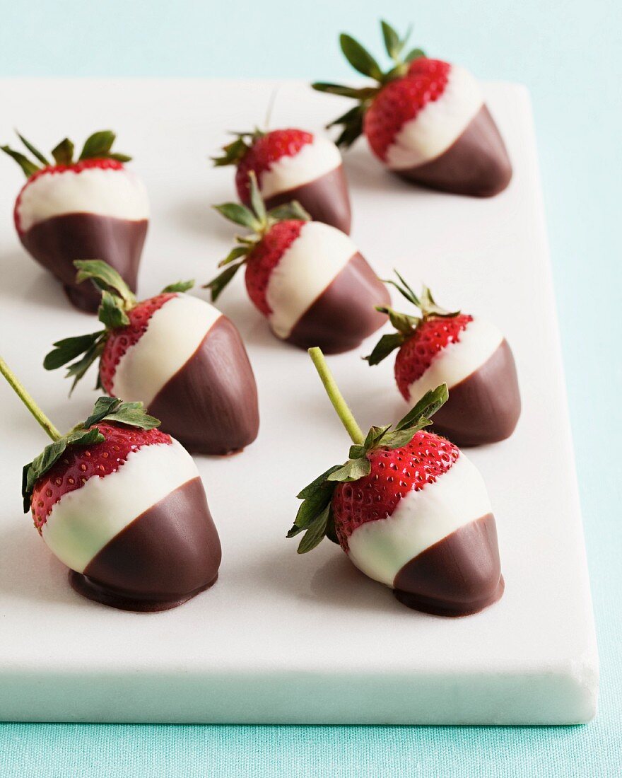 Chocolate dipped strawberries with dark and white chocolate