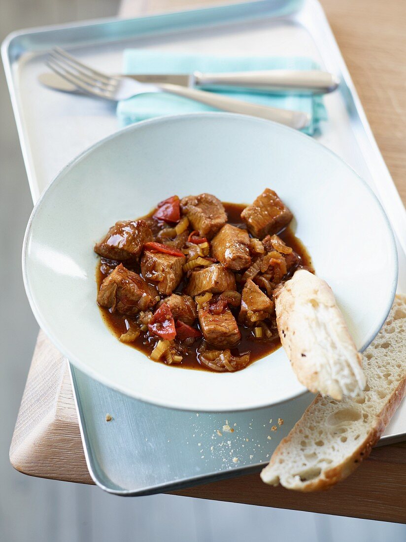 Summer veal ragout with white bread