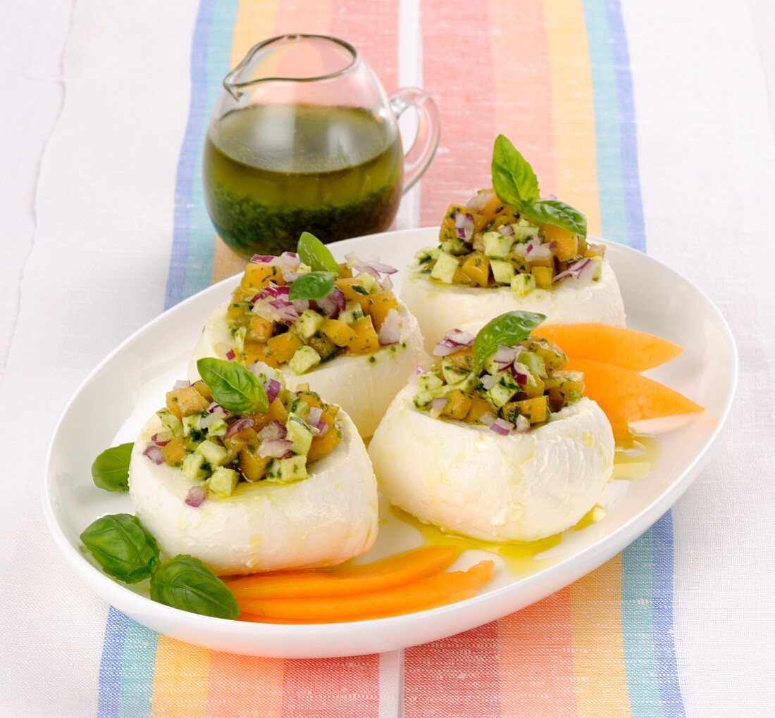 Mozzarelle ripiene (stuffed mozzarella with basil sauce, Italy)