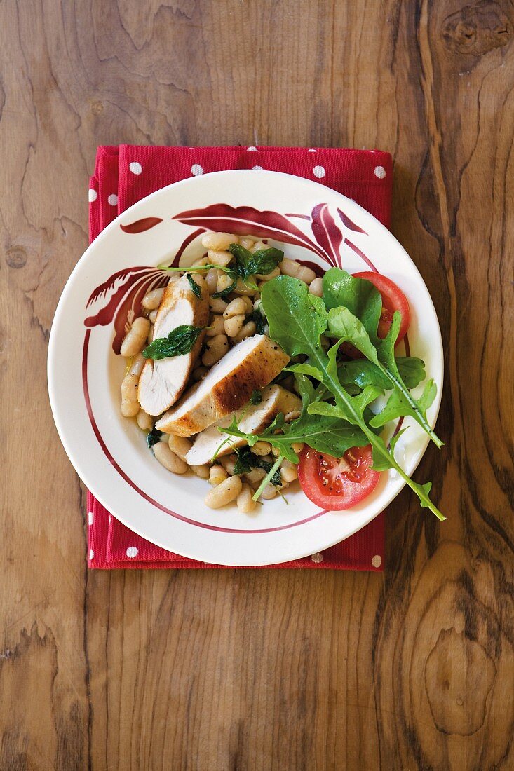 Butter beans with oregano and chicken breast