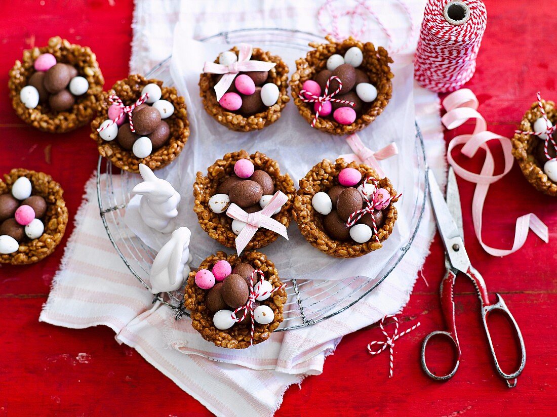 Easter egg nests