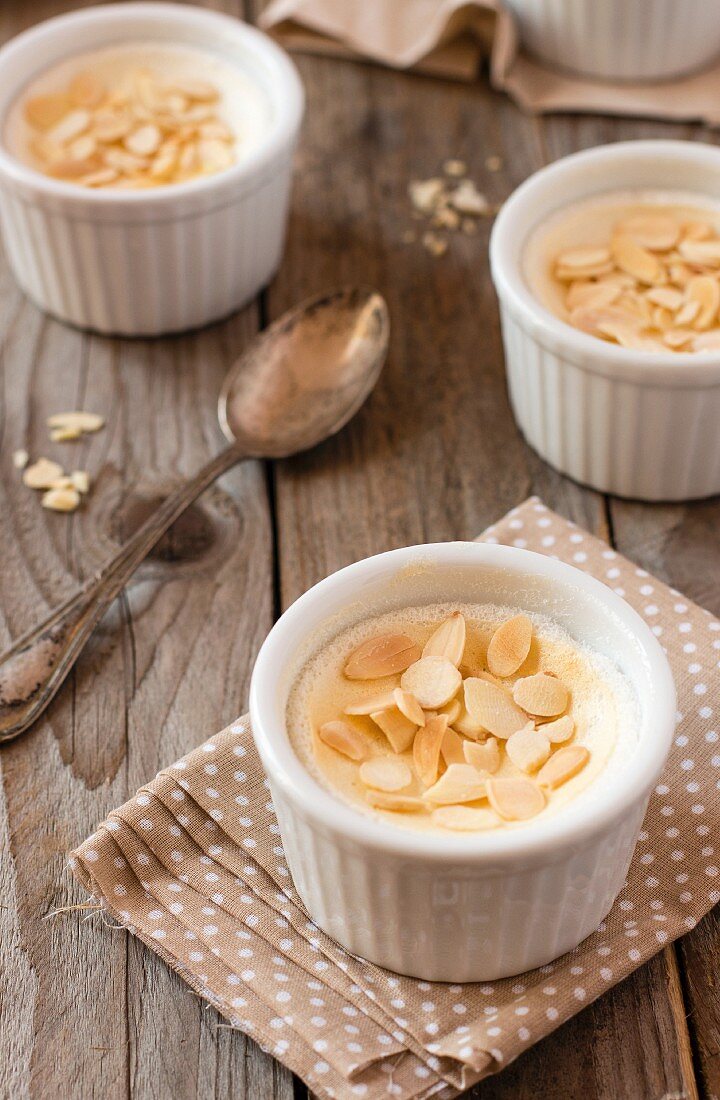 Milk pudding with flaked almonds