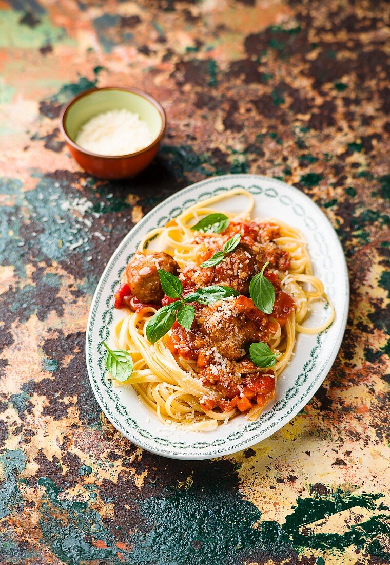 Pasta with meatballs