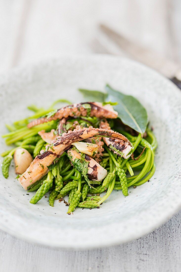 Asparagus salad with octopus