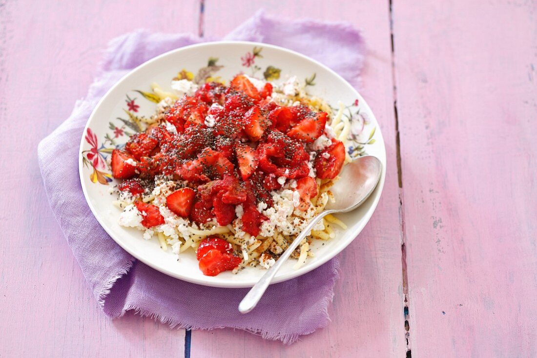 Sweet pasta with strawberries, quark and chia seeds