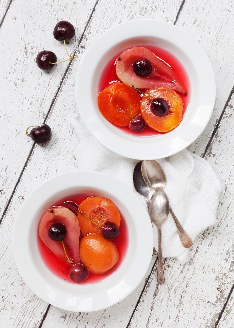 Poached fruit with vanilla