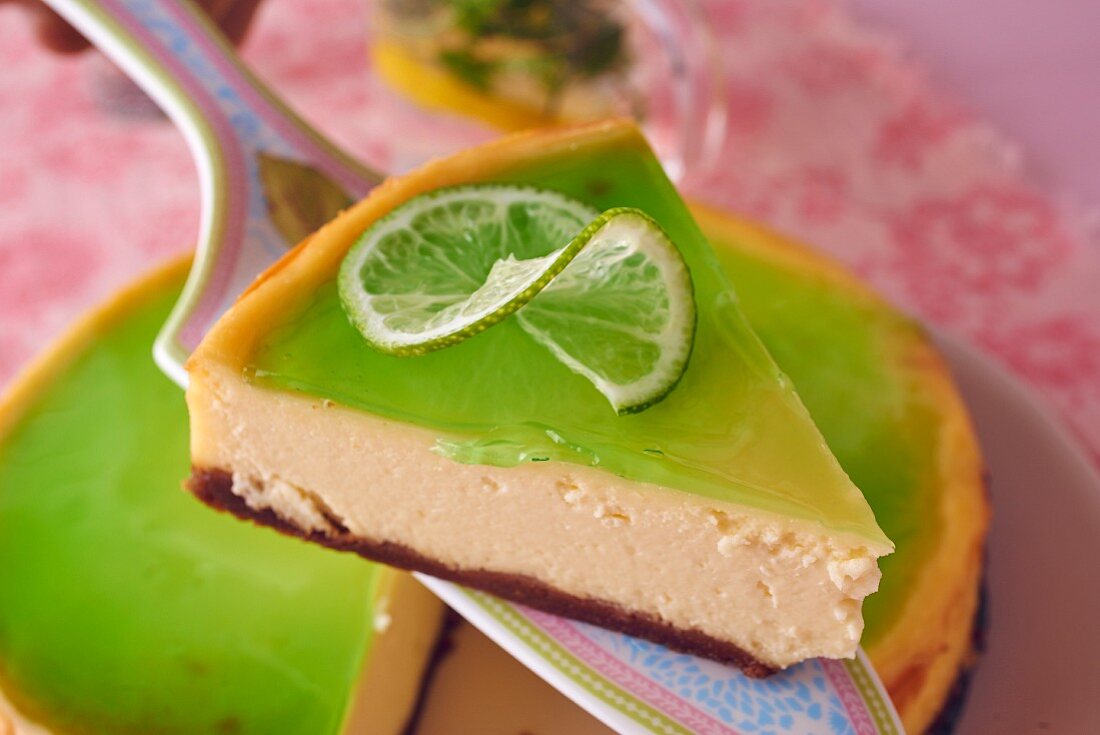 Cheesecake with white chocolate and green lime and basil jelly