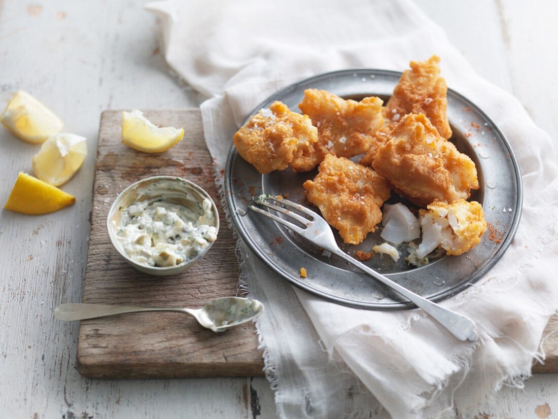 Fischnuggets vom Seewolf mit Sauce Tartare