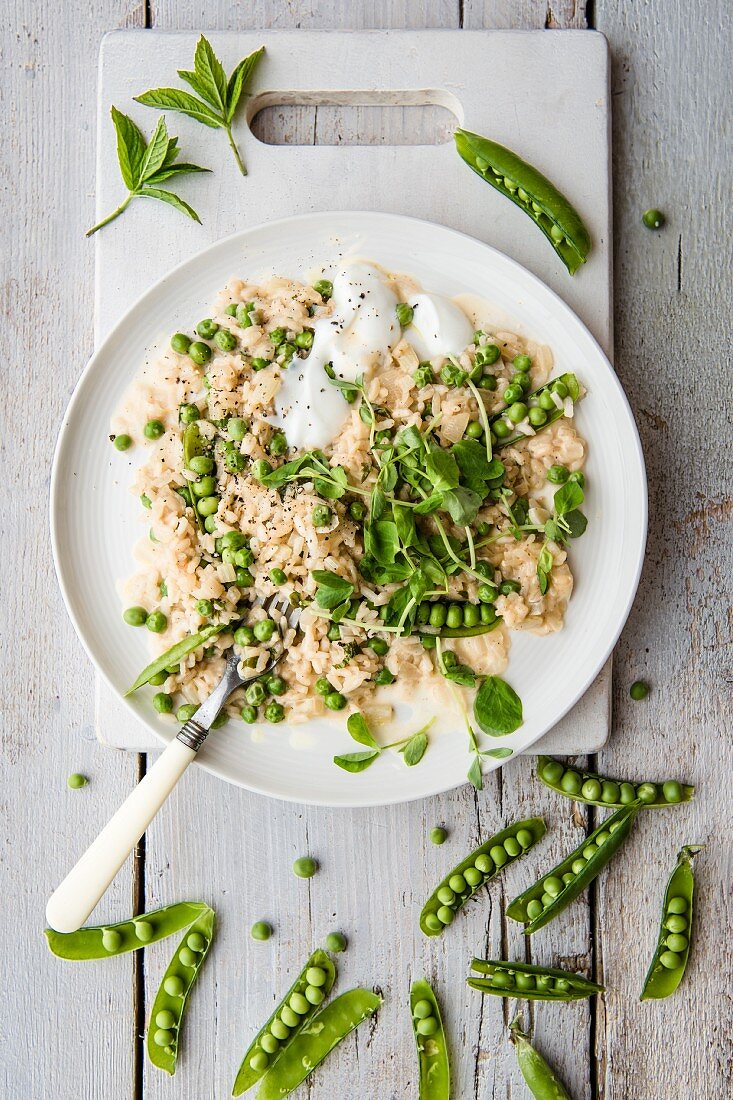 Pea and mint risotto (seen from above)