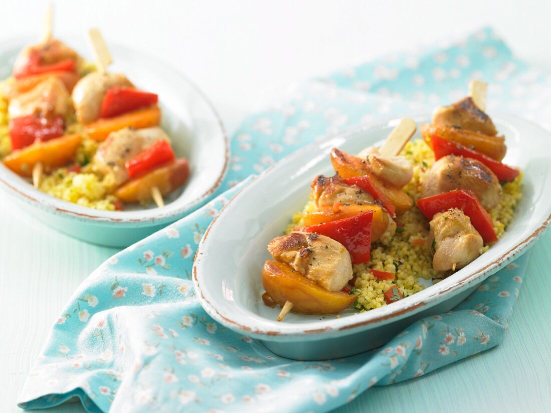 Chicken and pepper kebabs with couscous
