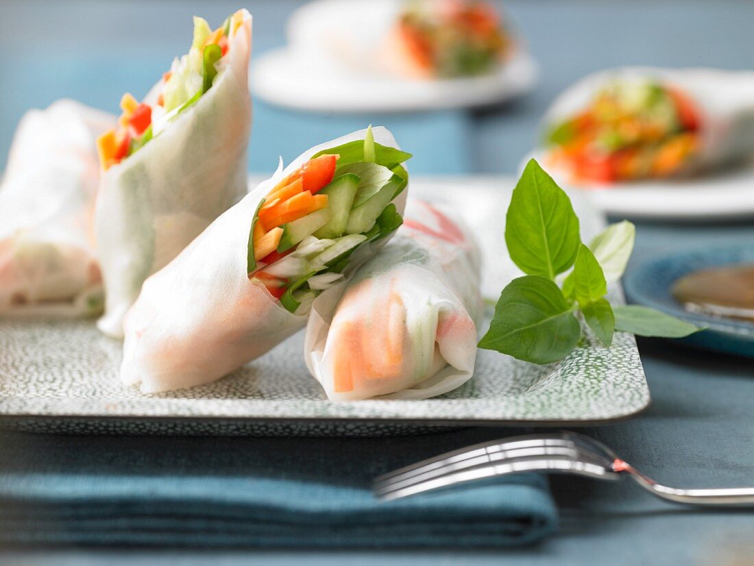 Rice paper rolls with vegetables
