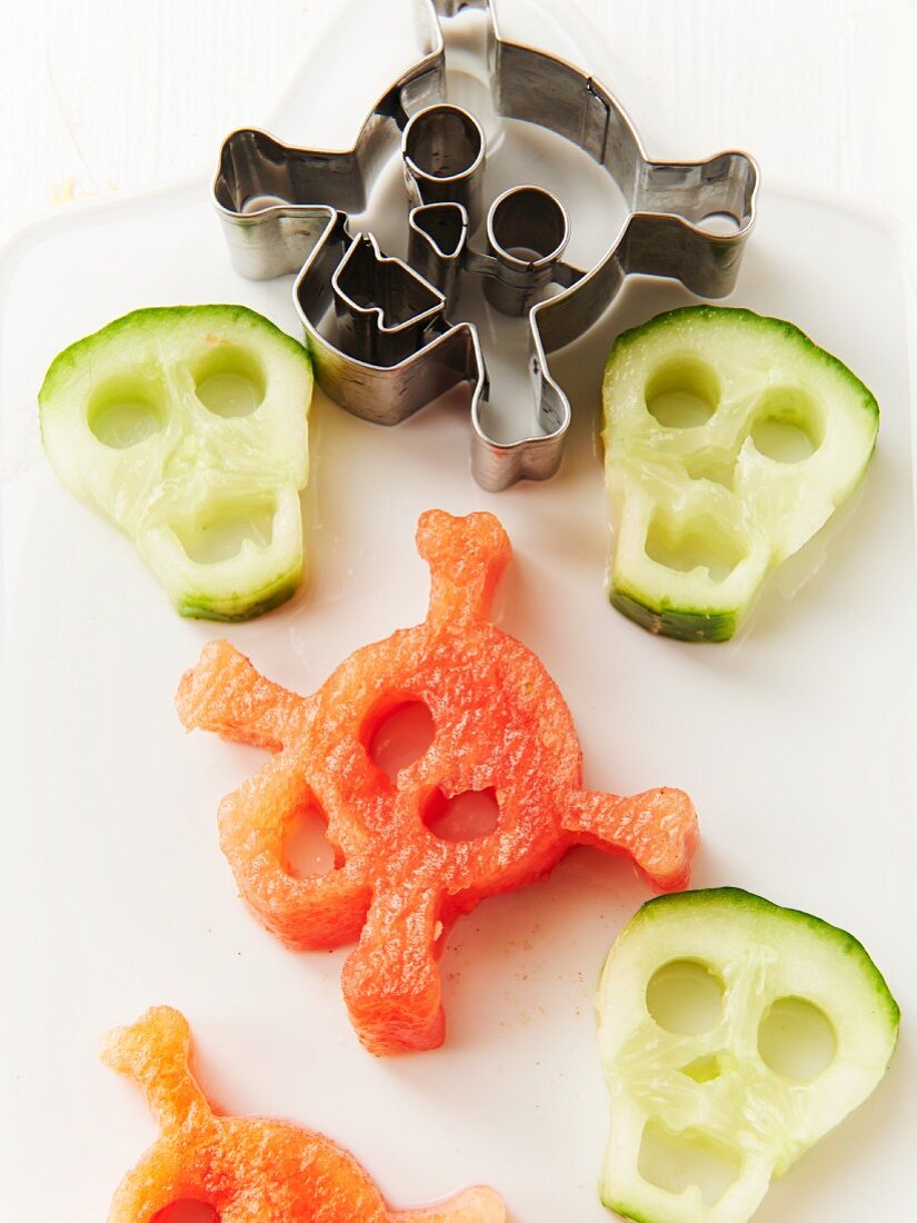 Watermelon and cucumber skulls for Halloween
