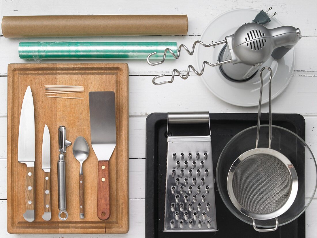 Kitchen utensils for preparing minced meat