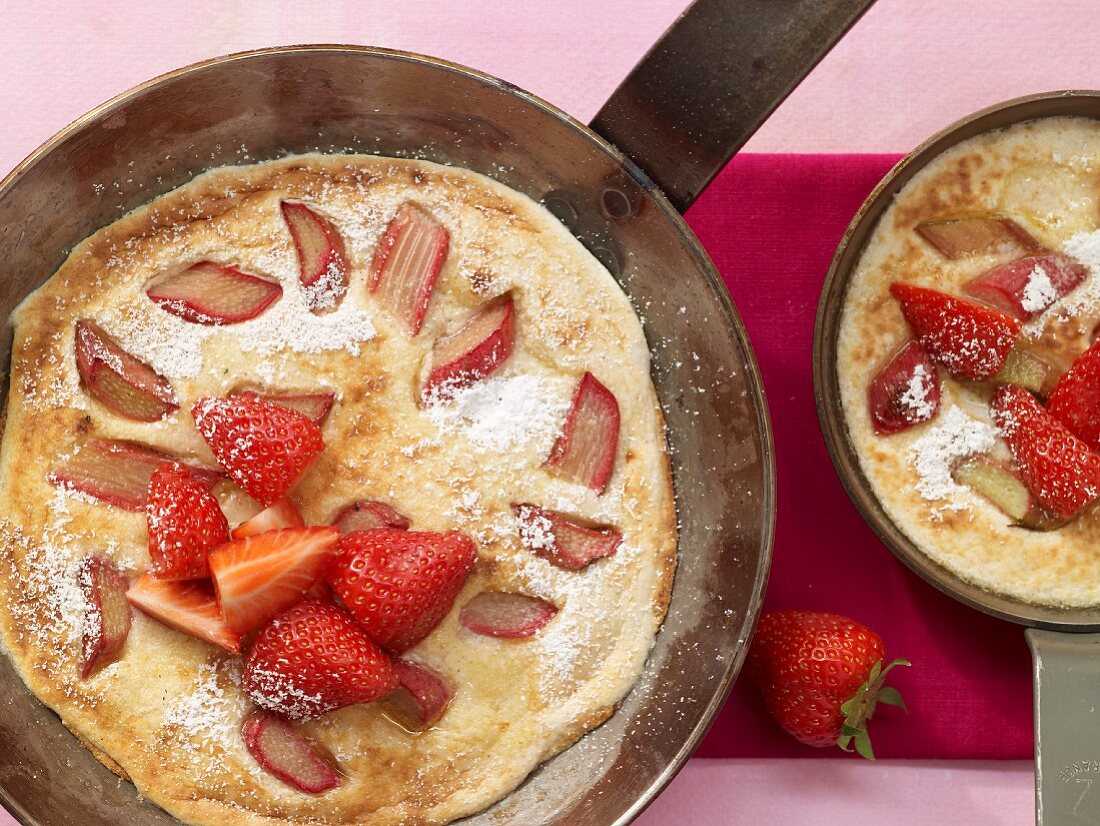 Semolina pancakes with rhubarb and strawberries