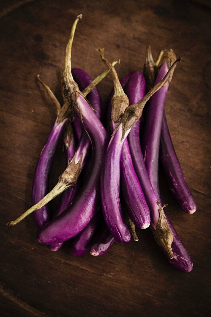 Fresh aubergines