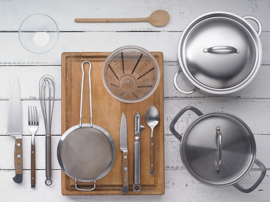 Kitchen utensils for preparing shrimp soup