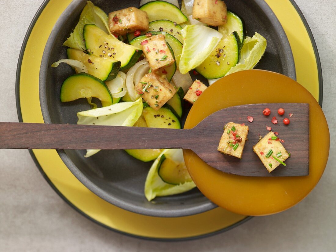 Caramelised tofu with chicory and courgette