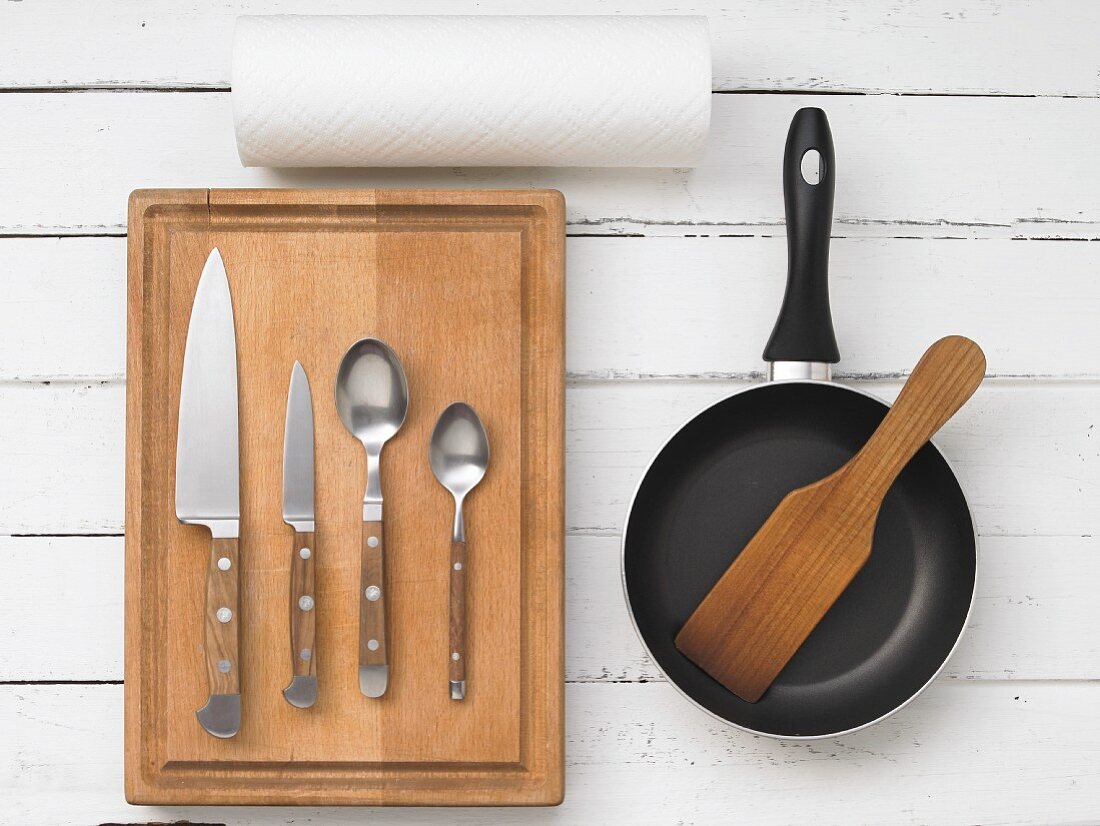 Kitchen utensils for preparing soused herring