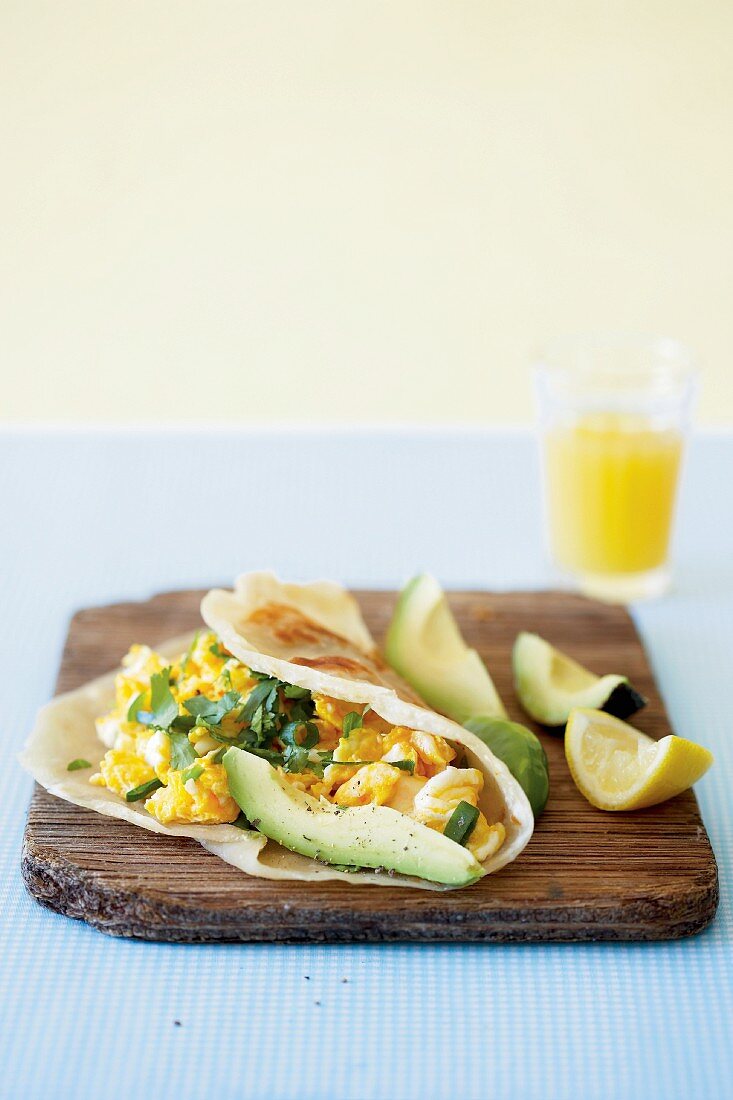 Wraps with scrambled egg and avocado