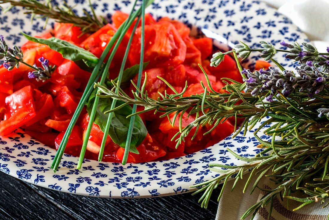 Tomato salad with basil and rosemary