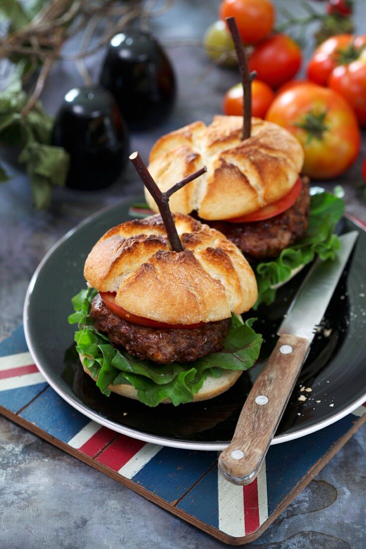 Home-made hamburgers with tomato and salad