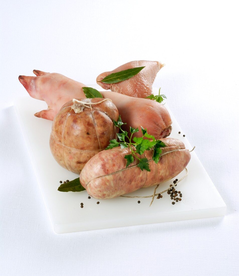 Cotechino e zampone (Wurst & gefüllter Schweinsfuss, Italien)