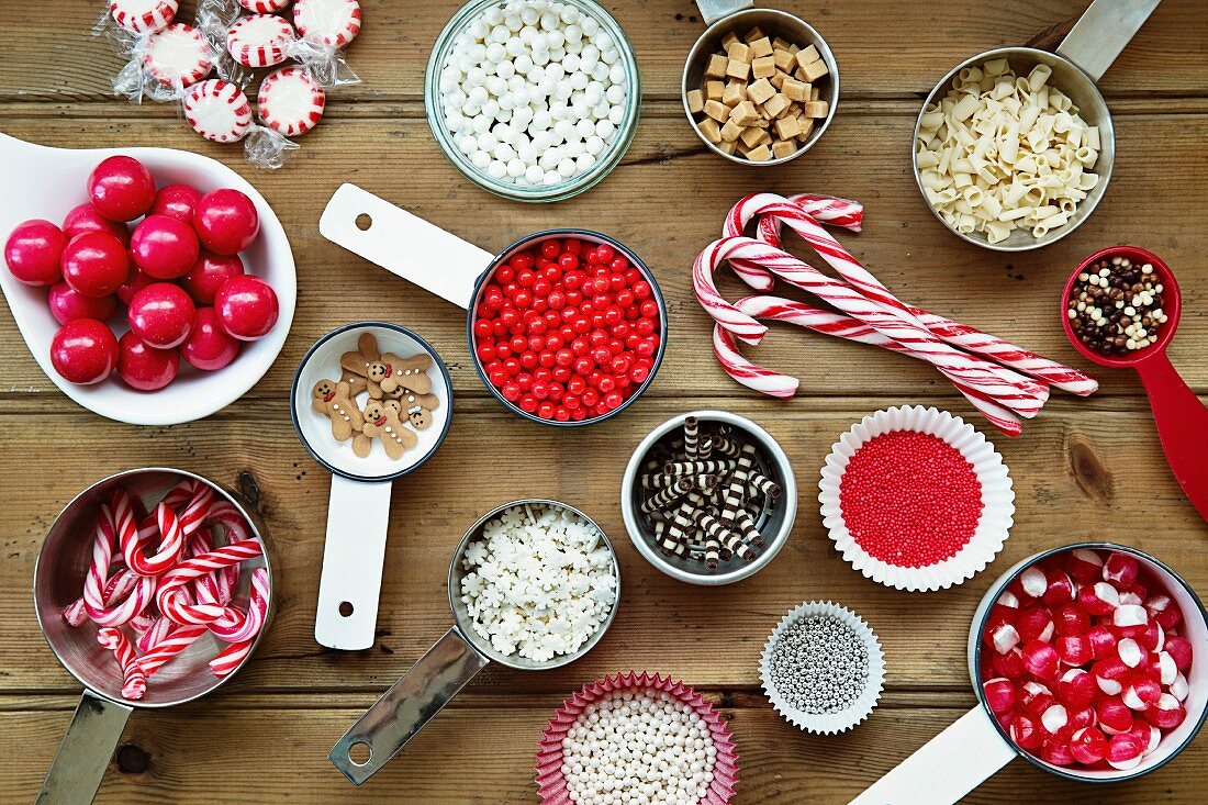 Christmas cupcake decorations and sprinkles