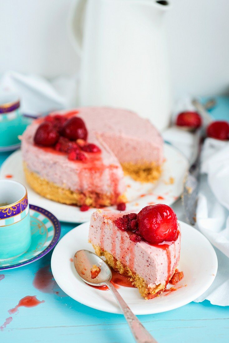 No-bake strawberry cheesecake, sliced