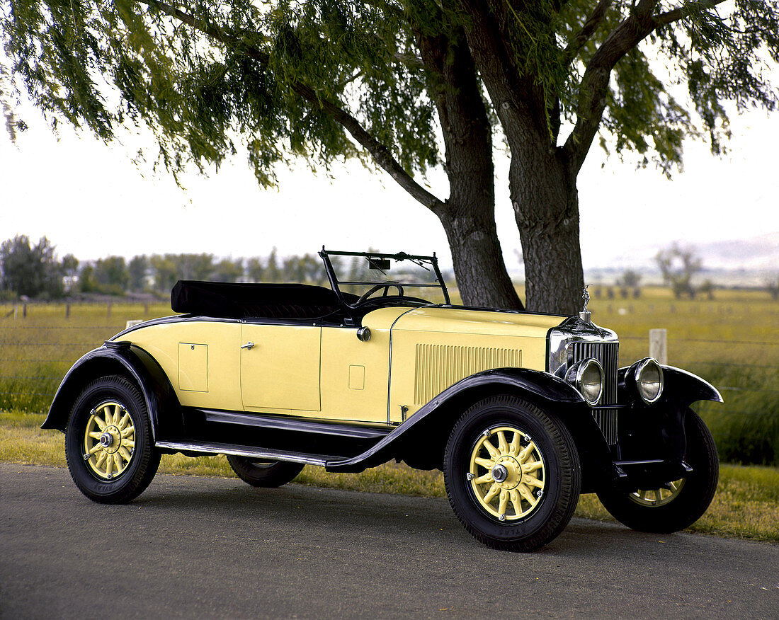 1928 Diana Royal Roadster