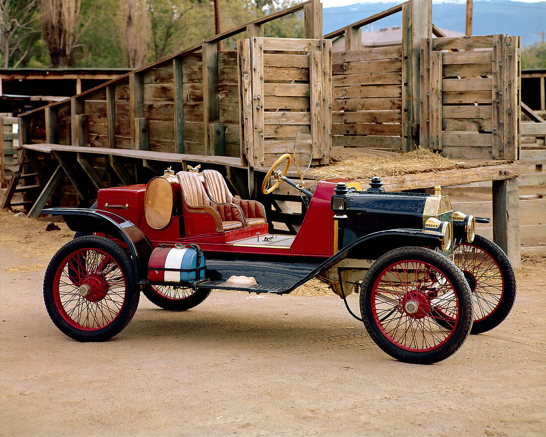 1913 Ford Speedster Model T