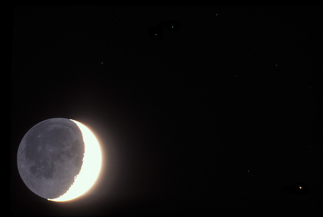'Moon,Mars,and Uranus'