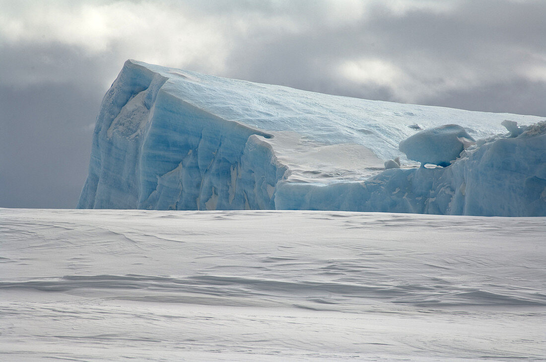 Tabuar Iceberg,Antarctica