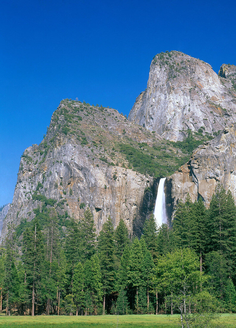 Bridalveil Falls,Yosemite