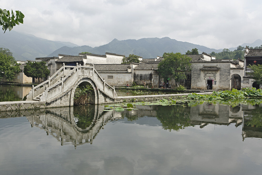 Bridge,Hong Cun Village,China