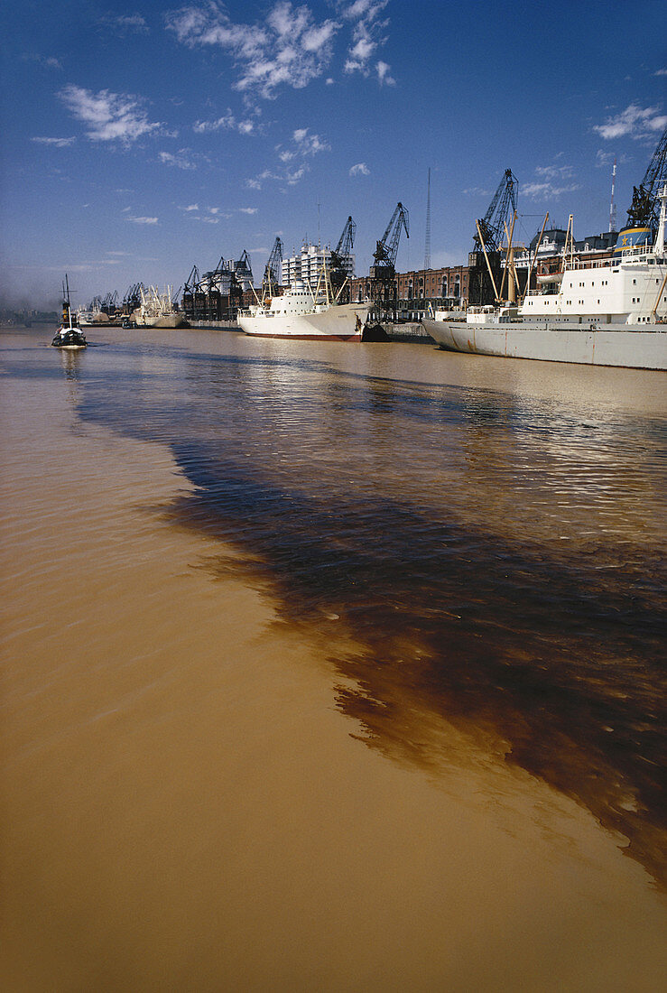 Polluted Water,Rio de la Plata Argentina