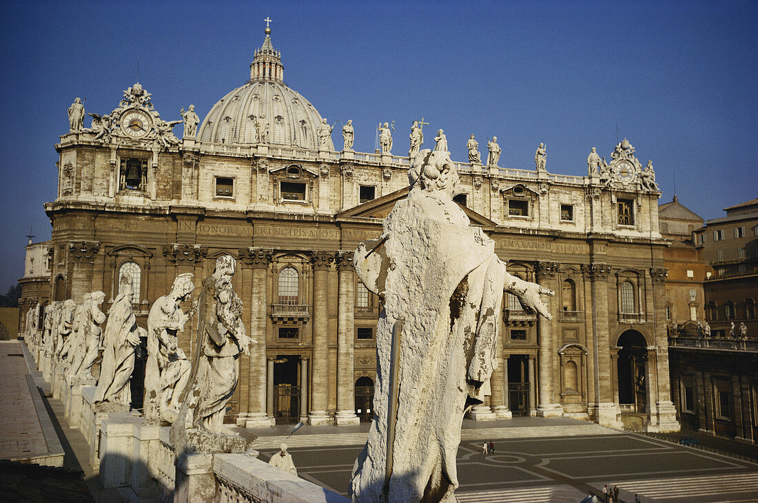 Eroded Statuary,St. Peter's Basilica