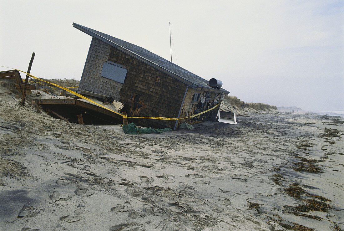 Collapsed Cottage Due to Erosion,USA