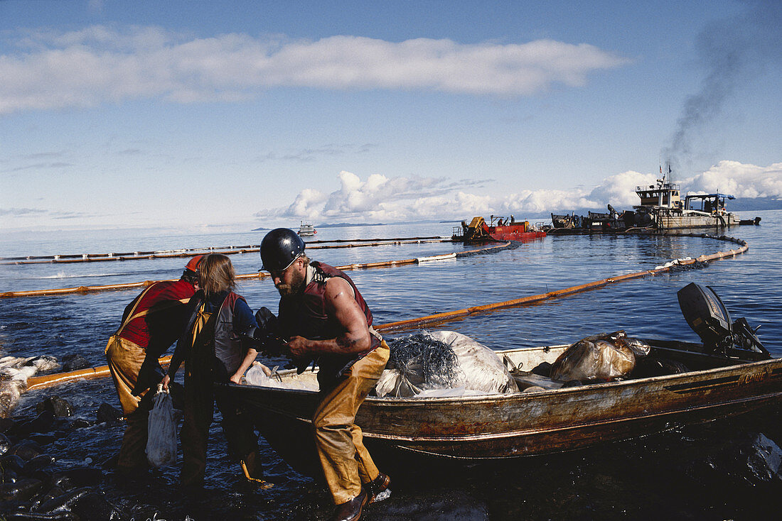 Cleanup After Exxon-Valdez Spill
