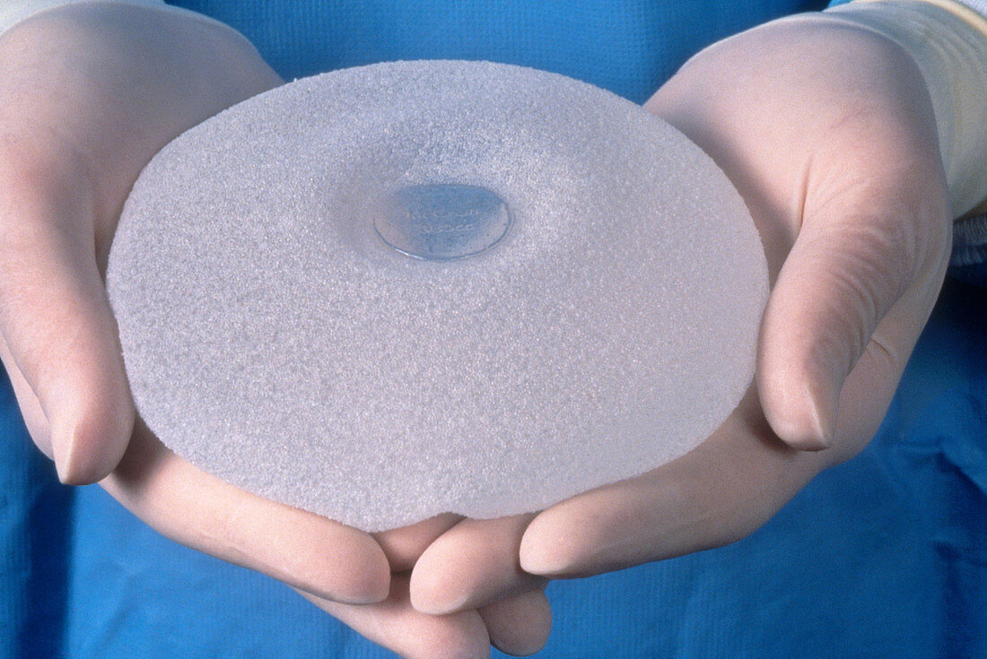 Textured Saline Mammary Implant