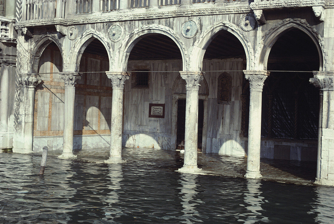 High Water in Grand Canal