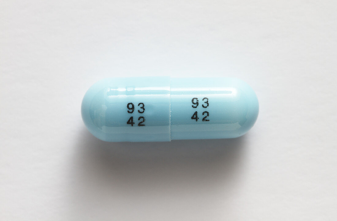 Fluoxetine 10-mg capsule