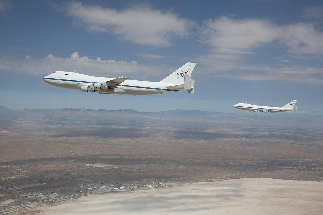Two NASA Boeing 747s