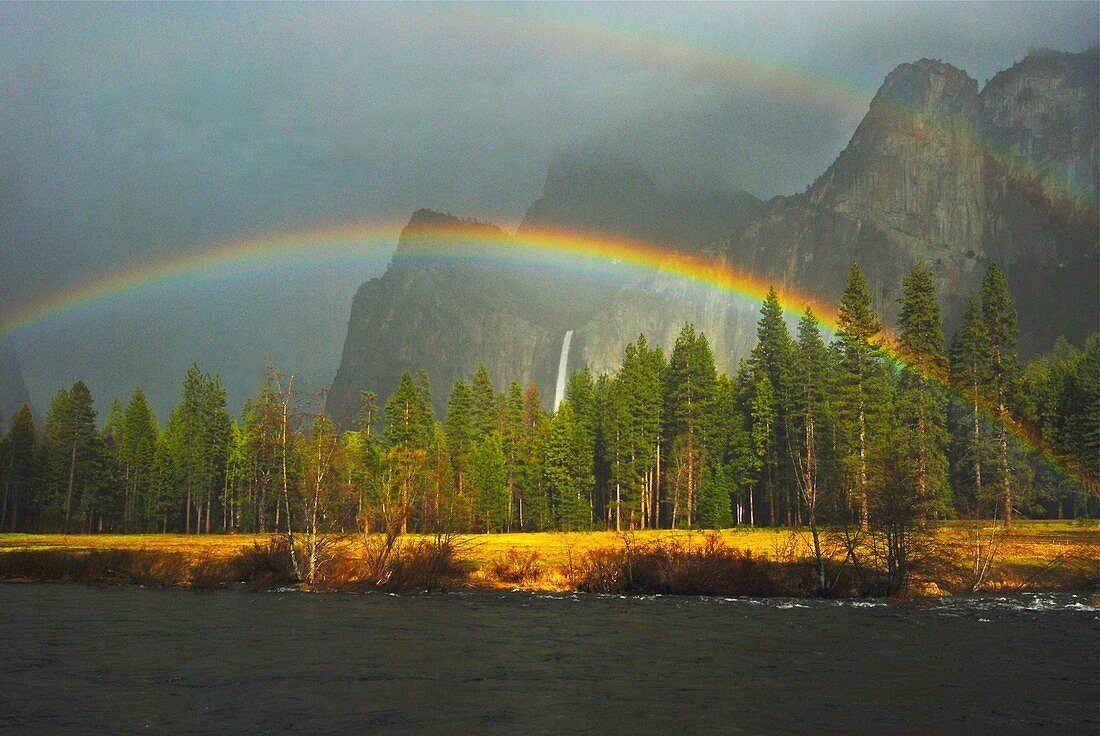 Rainbow,Yosemite National Park