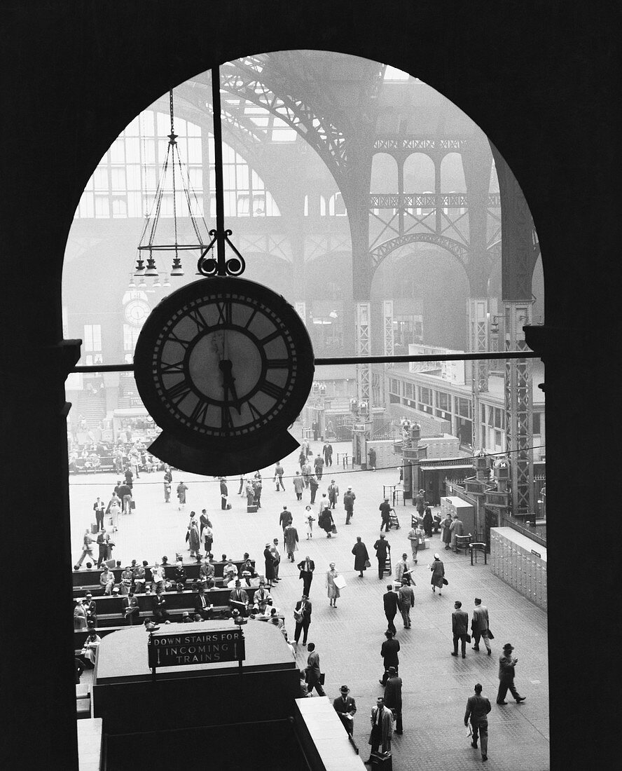 Penn Station Clock,NYC,1957