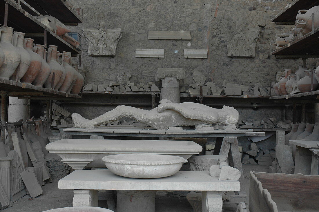 Artefacts,Pompeii,Italy